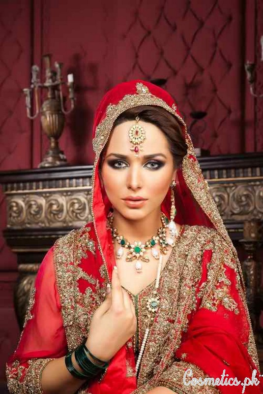 5 Latest Bridal Makeup Videos 2015 - Indo-Pak Bridal Makeup