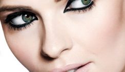 Dramatic Evening Makeup Look - Video Tutorial