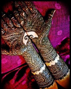 Bridal-Mehndi-Designs-2012-For-Hands-009.jpg
