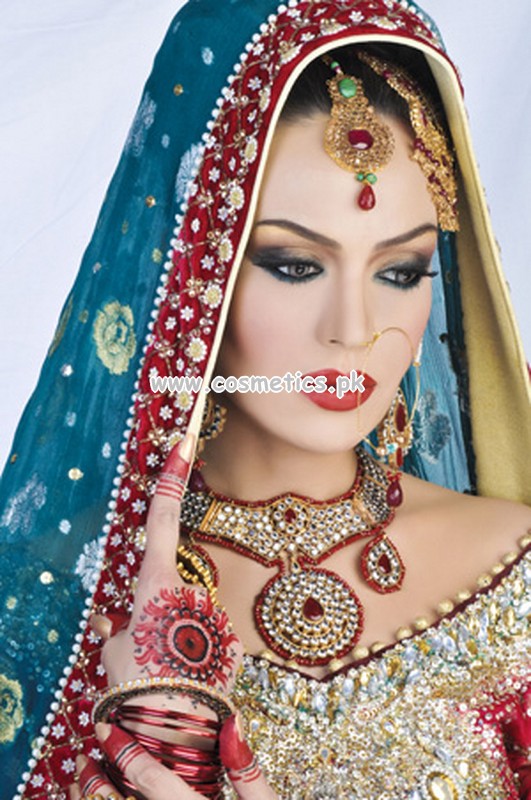 Mahrose Beauty Parlor, Services And Makeup Price List