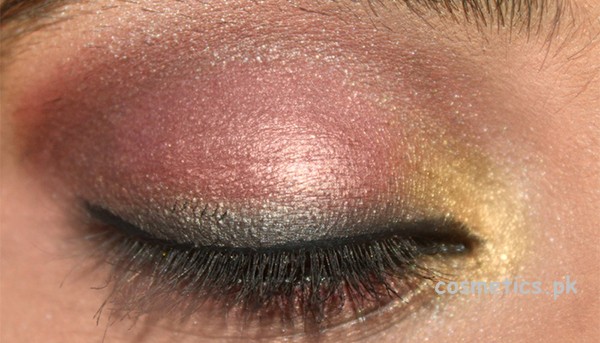 Eye Makeup Tutorial For Shimmery Rose Gold