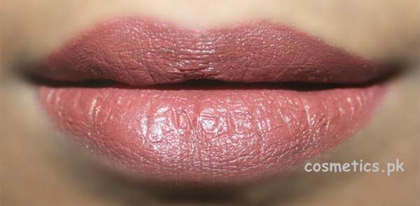 Perfect Nude Lip Makeup - Detailed Steps 1