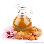 How Almond Oil Is Best For Remove Makeup