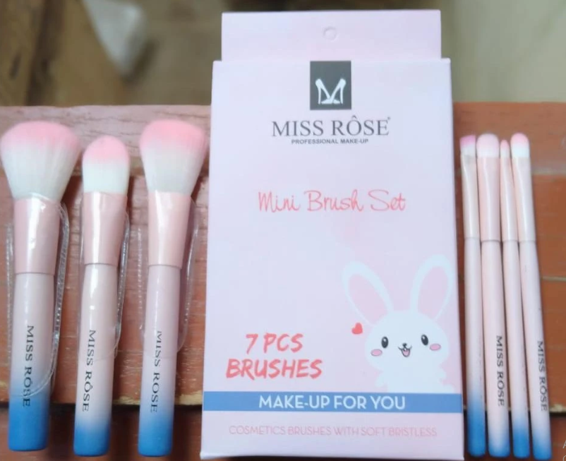 Miss Rose Mini Brush Set