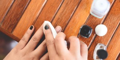 Remove Your Dip Nails at Home