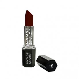 Long-lasting lipstick with a matte finish, polished and glazed